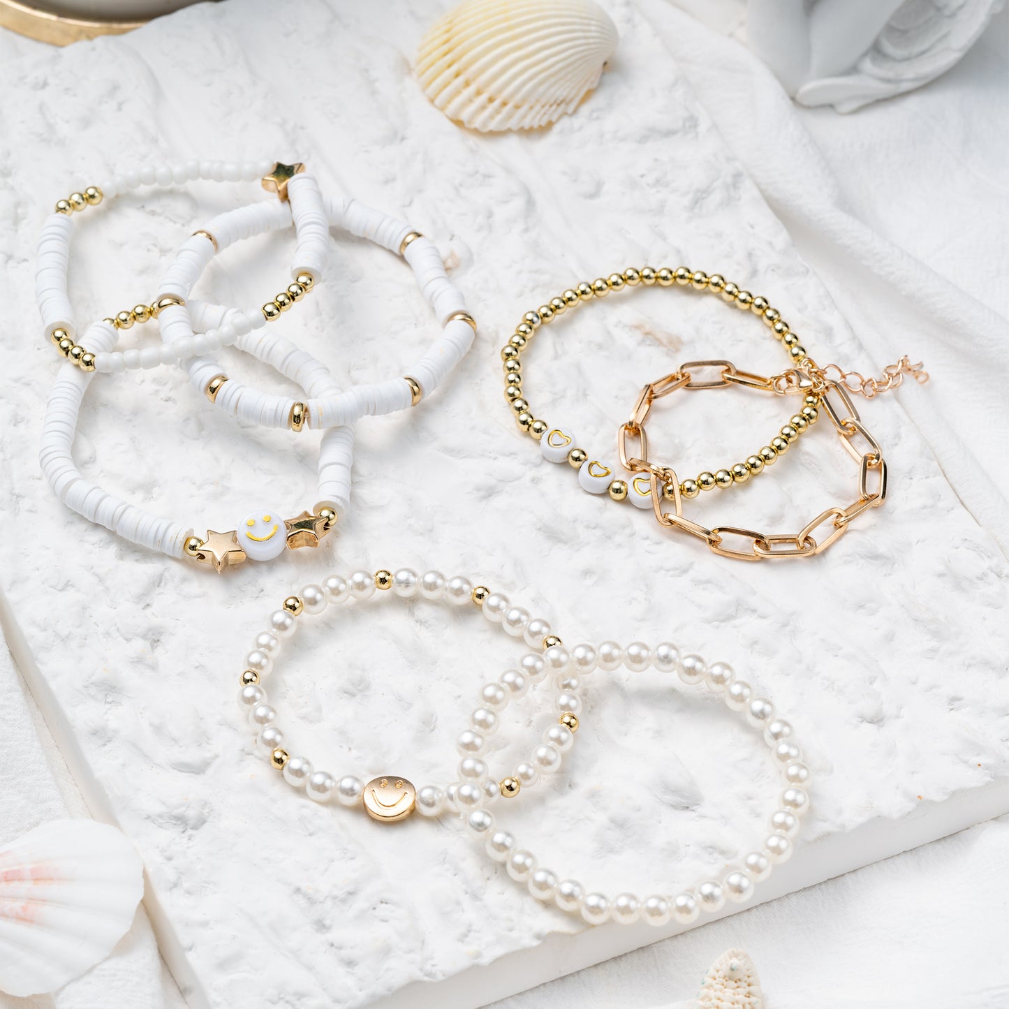 LieToi 7Pcs Preppy Heishi Bracelets Kit White Gold Smile Heart Star Beaded Surfer Bracelets Polymer Clay Pearl Stackable Disc Summer Beach Layering Bracelets Y2K Stretch Boho Jewelry for Women Girls