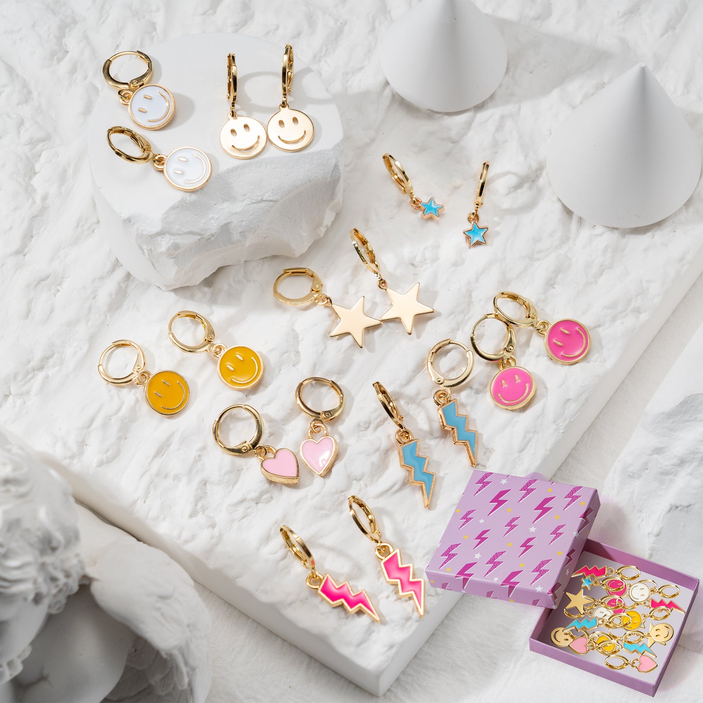 LieToi 9 Pairs Preppy Earrings Pack with Colorful Happy Smile Lightning Bolt Heart Star Charms Pendants Gold Small Huggie Hoop Dangle Earrings Trendy Y2K Preppy Jewelry Gifts for Teen Girls Women